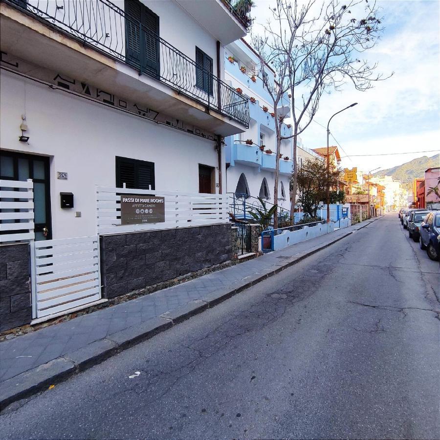 Passi Di Mare Rooms Giardini Naxos Exterior photo